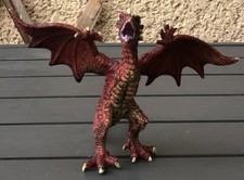 Figurine Dragon 2011