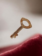 Petite clé ancienne pour