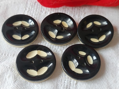 Lot boutons anciens - 5,