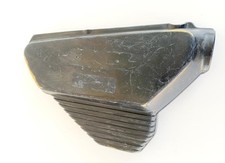 Cache carenage sous selle