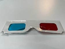 Lunette 3D anaglyphe rouge bleu cyan