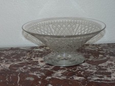 Superbe rare grande coupe en cristal de Baccarat modèle Alhambra Bruxelles