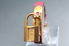 [Exc+5] Montre pour femme