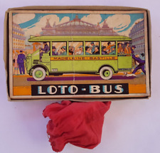 Ancien jeux de société "LOTO-BUS" devant l'opéra Garnier avec notice