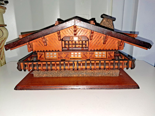Ancien chalet artisanal - ancien, en