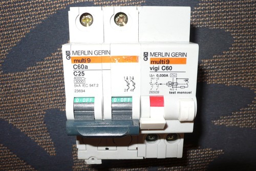 Disjoncteur differentiel 2pole - disjoncteur,