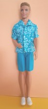 Barbie Lot vêtements pour