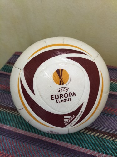 Ballon officiel adidas - ballon,