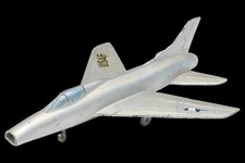 avion - SOLIDO - SUPER SABRE /