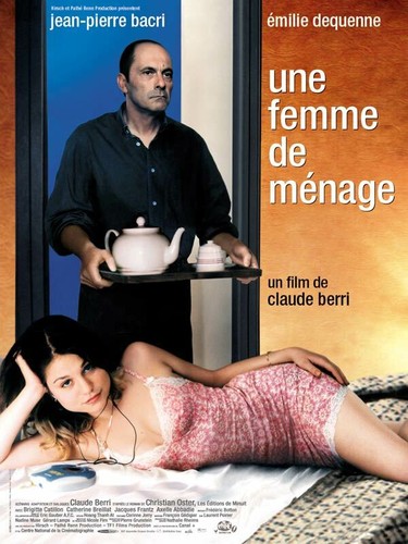 Affiche une femme de - x,