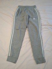 Jogging Adidas gris