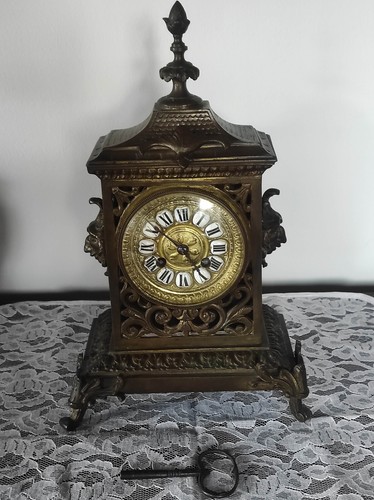 Ancienne horloge pendule - ancienne, en