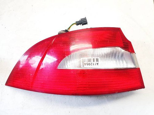 Skoda superb 2009 tail light - skoda,