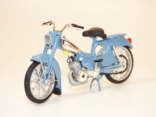 Mobylette motobecane av88 bleu - motobecane,