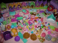 lot accessoires Littlest pet shop + figurines attachées au structures
