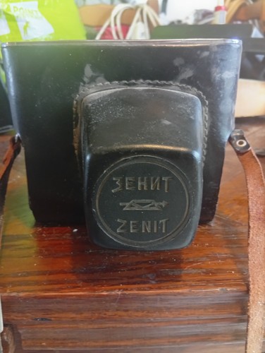 Appareil photo ancien zenit - zenit, e