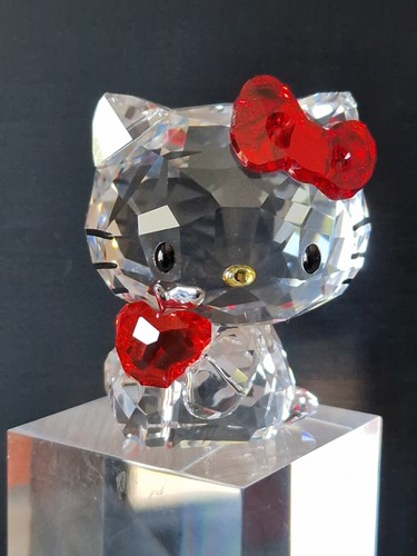 Swarovski san rio hello - swarovski,