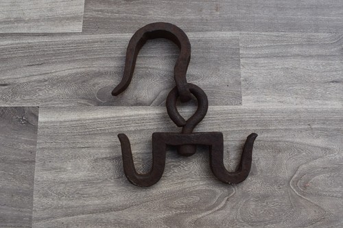 Ancien pot pivotant - en, fer