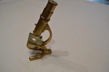 MICROSCOPE LAITON MARQUE