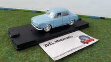 RENAULT DAUPHINE bleu clair