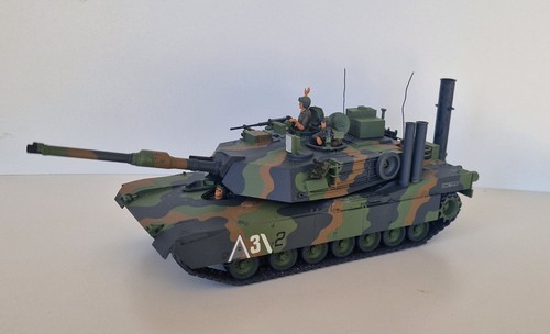 Maquette montée char m1 - char,