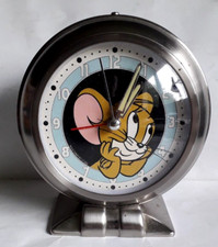 REVEIL JERRY ( TOM et JERRY )