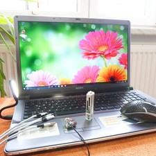 Sony Vaio AW31 18 pouces xNOIR