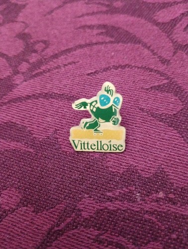 Pin pins enamel - pin,