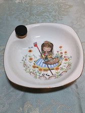 assiette à bouillie, avec