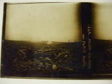 plaque photo stéréo  guerre 14-18 mort homme un petit poste