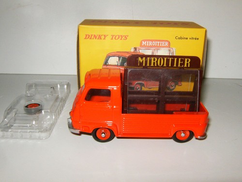 Dinky toys atlas renault - dinky,