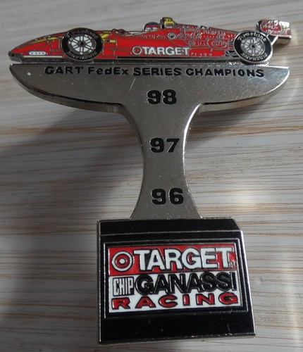 Pin formula one - one, usa