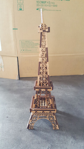 Tour eiffel bois - 3d,