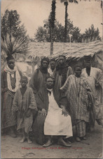 Zoo humain. Exposition coloniale de 1907, village du Sénégal  Carte postale - Zo