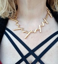 Collier vintage BICHE DE BERE