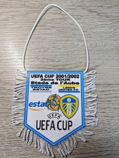 FANION FOOT ESTAC TROYES / LEEDS UNITED  UEFA C3 2001/2002