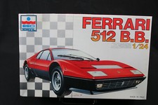 YD007 ESCI 1/24 maquette