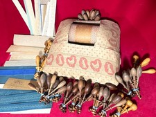 Ancien carreau de dentellière