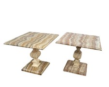 2 tables ou embouts de canapé peints en faux marbre, XXe siècle