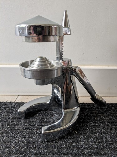 Presse agrumes design vintage