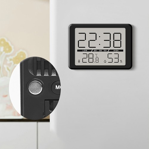 Horloge numérique murale avec