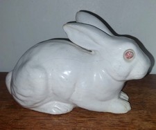 BAVENT ANCIEN LAPIN COUCHÉ