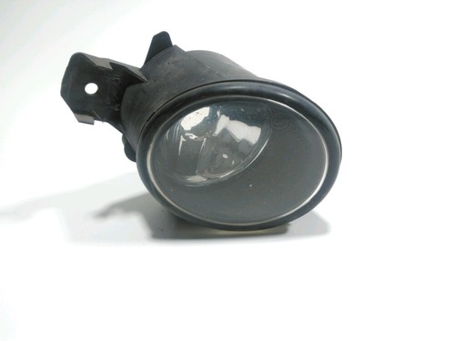 Antibrouillard avant droit - antibrouillard,