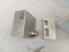 NEUF SERRURE  GRILLE JPM