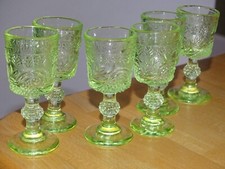 PORTIEUX 6 ANCIENS VERRES A