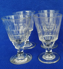 Lot 4 verres à absinthe