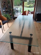 Vendue, table le Corbusier numérotée, CASSINA en très bon état