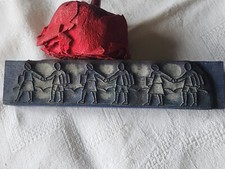 Tampon ancien frise idéale broderie couple livre  collection 16  cm  n°52