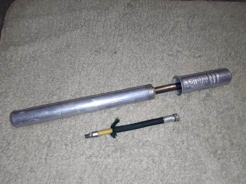 Vintage ancienne pompe velo - vintage,