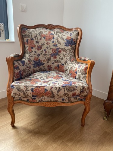 Ancien joli fauteuil - et,